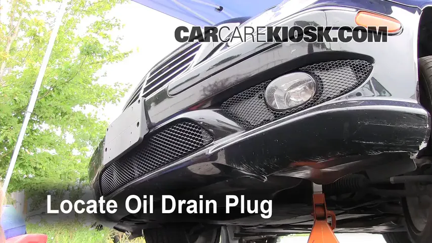 2007 Mercedes-Benz C230 Sport 2.5L V6 FlexFuel Oil Change Oil and Oil Filter